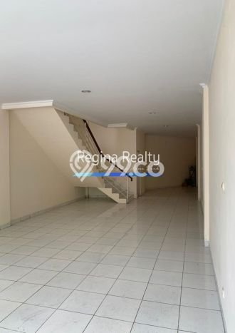 Ruko Dijual di Prime Area Jakarta Selatan Luas 170m2 Ruko Dijual di Prime Area Jakarta Selatan Luas 170m2