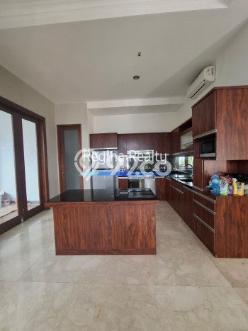 Rumah area Pondok Indah, Area Asri, 4 KT Rumah area Pondok Indah, Area Asri, 4 KT