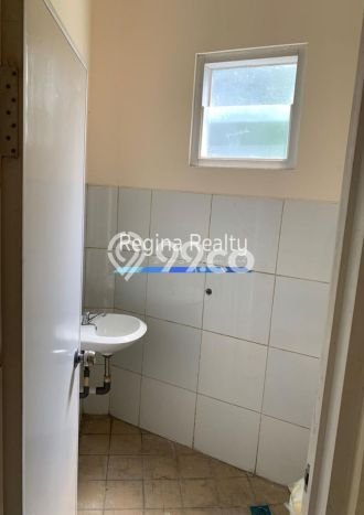 Ruko Bagus Dijual LB 170m2 Lokasi Strategis Jakarta Selatan Area Cocok untuk Berbisnis Ruko Bagus Dijual LB 170m2 Lokasi Strategis Jakarta Selatan Area Cocok untuk Berbisnis