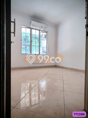 Dijual Rumah Eksklusif 6 KT di Kota Wisata, Jakarta Timur Dijual Rumah Eksklusif 6 KT di Kota Wisata, Jakarta Timur