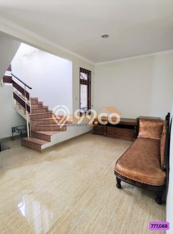 Disewakan Segera Rumah Kondisi Bagus di Area Raffles Hills, Jakarta Timur Disewakan Segera Rumah Kondisi Bagus di Area Raffles Hills, Jakarta Timur