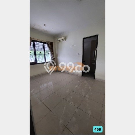Rumah Luas Asri 3 KT Siap Pakai di Legenda Wisata Jakarta Timur Rumah Luas Asri 3 KT Siap Pakai di Legenda Wisata Jakarta Timur