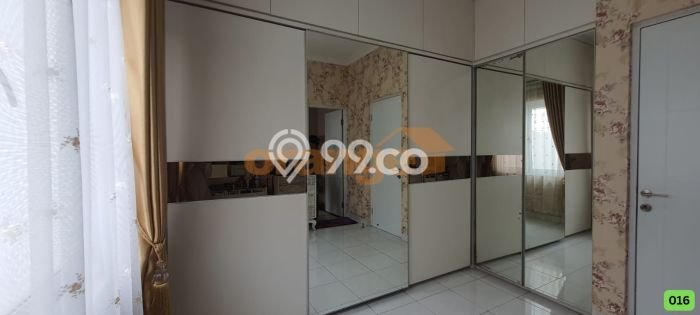 Rumah Minimalis 3 KT di Kota Wisata Jakarta Timur Semi Furnished Rumah Minimalis 3 KT di Kota Wisata Jakarta Timur Semi Furnished