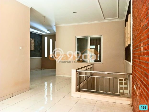 Rumah Modern 4 KT LT 140m2 di Legenda Wisata Rumah Modern 4 KT LT 140m2 di Legenda Wisata