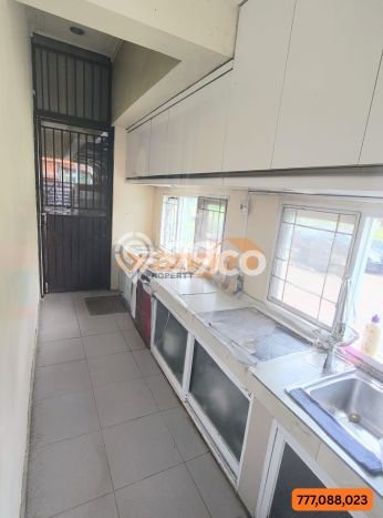 Jual Rumah Luas Megah Dengan View Eksklusif di Cibubur, Bekasi Jual Rumah Luas Megah Dengan View Eksklusif di Cibubur, Bekasi