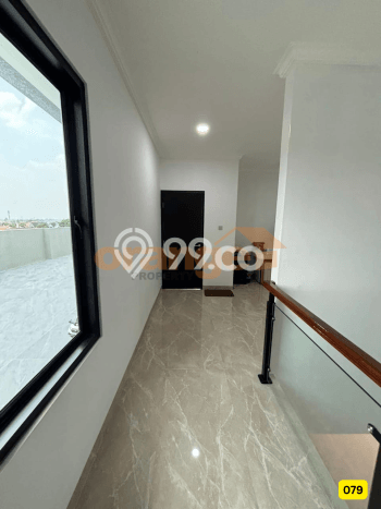 Jual Rumah Bagus Siap Huni LB 280m2 di Cimanggis, Depok Jual Rumah Bagus Siap Huni LB 280m2 di Cimanggis, Depok