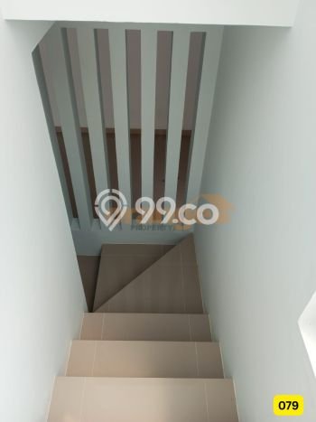 Rumah Modern 3 KT di Kota Wisata Jakarta Timur Unfurnished Rumah Modern 3 KT di Kota Wisata Jakarta Timur Unfurnished