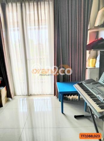 Jual Rumah Luas Megah Dengan View Eksklusif di Cibubur, Bekasi Jual Rumah Luas Megah Dengan View Eksklusif di Cibubur, Bekasi