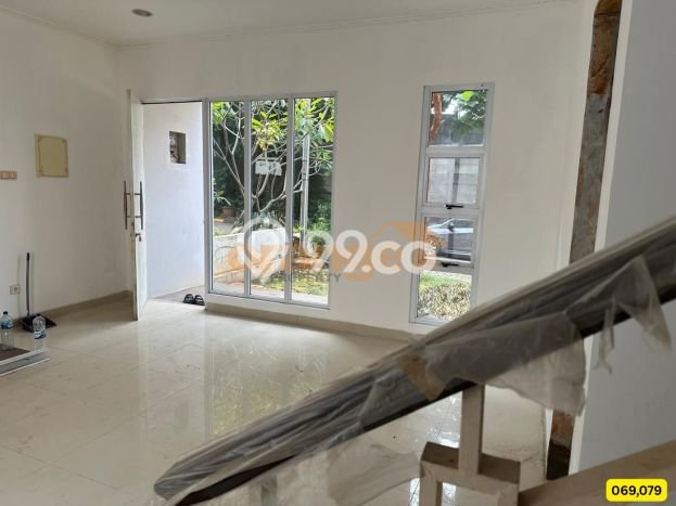 Rumah Modern 3 KT di Cibubur Bogor Unfurnished Rumah Modern 3 KT di Cibubur Bogor Unfurnished