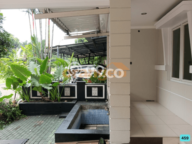 Jual Rumah Eksklusif 5 KT di Kota Wisata, Jakarta Timur Jual Rumah Eksklusif 5 KT di Kota Wisata, Jakarta Timur