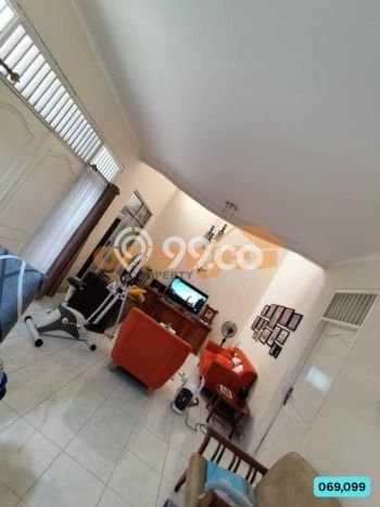 Rumah Luxury Modern Tanpa Renovasi di Kota Wisata Jakarta Timur Rumah Luxury Modern Tanpa Renovasi di Kota Wisata Jakarta Timur