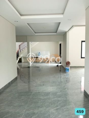 Rumah Elit LB 250m2 Siap Pakai Desain Elegan di Kota Wisata, Jakarta Timur Rumah Elit LB 250m2 Siap Pakai Desain Elegan di Kota Wisata, Jakarta Timur