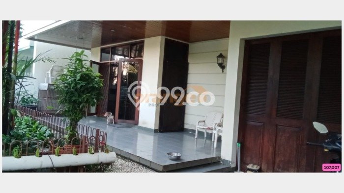 Rumah Luxury Modern Tanpa Renovasi di Cibubur Jakarta Timur Rumah Luxury Modern Tanpa Renovasi di Cibubur Jakarta Timur