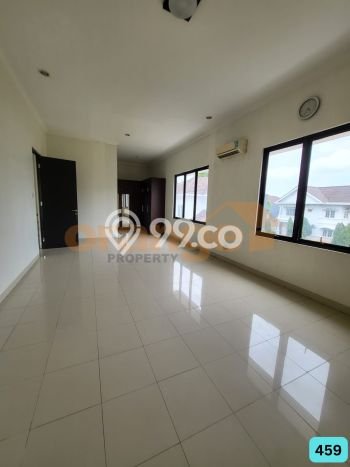 Ready to Use! Luxury House LT 329m2 Desain Modern di Kota Wisata Ready to Use! Luxury House LT 329m2 Desain Modern di Kota Wisata