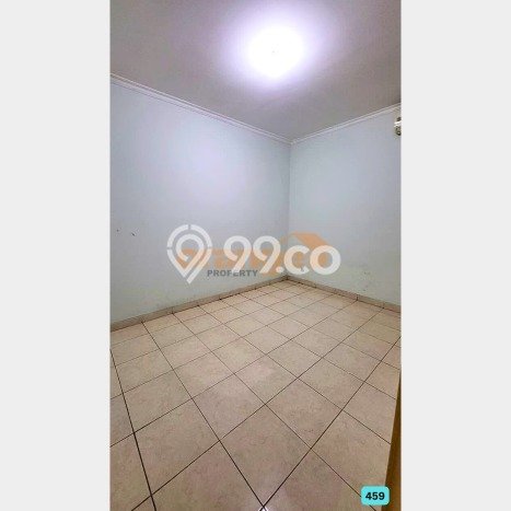 Disewakan! Rumah 5 Kamar Tidur &
2 Kamar Mandi di Citra Grand, Jakarta Timur Disewakan! Rumah 5 Kamar Tidur &
2 Kamar Mandi di Citra Grand, Jakarta Timur