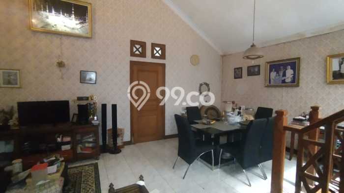 Hunian Cantik Modern Lb 300m2 di Mustikajaya, Bekasi Hunian Cantik Modern Lb 300m2 di Mustikajaya, Bekasi