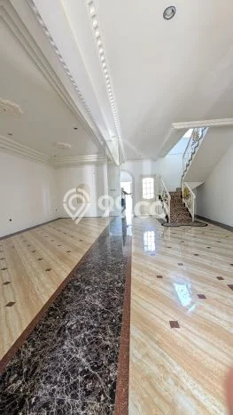 Rumah sewa siap huni 5 KT di Cibubur, Bekasi Rumah sewa siap huni 5 KT di Cibubur, Bekasi