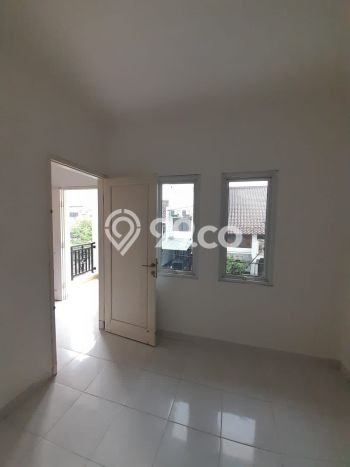 Rumah sewa siap huni 4 Kamar Tidur di Cibubur, Bekasi Rumah sewa siap huni 4 Kamar Tidur di Cibubur, Bekasi