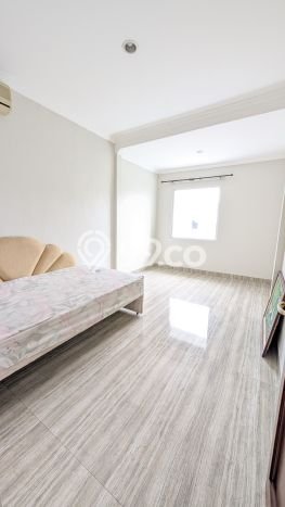 HARGA TERBAIK! Rumah area , 4 KM, Area Asri, LT 200m2m² LB 300m2m² HARGA TERBAIK! Rumah area , 4 KM, Area Asri, LT 200m2m² LB 300m2m²