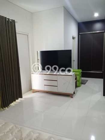 Rumah sewa siap pakai 4 Kamar Tidur di Cibubur, Jakarta Timur Rumah sewa siap pakai 4 Kamar Tidur di Cibubur, Jakarta Timur