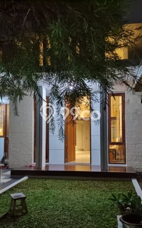 Hunian Eksklusif Dijual LT 170m2 di Jatisampurna, Bekasi Hunian Eksklusif Dijual LT 170m2 di Jatisampurna, Bekasi