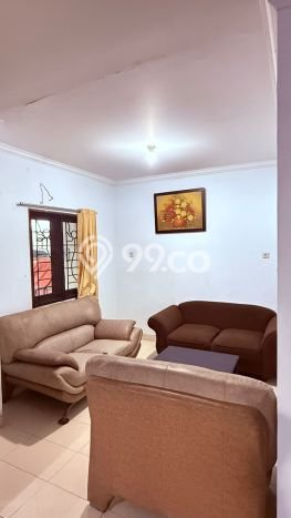 Rumah Disewakan Jakarta Timur LT 112m2 LB 120m2 Area Raffles Hills Rumah Disewakan Jakarta Timur LT 112m2 LB 120m2 Area Raffles Hills