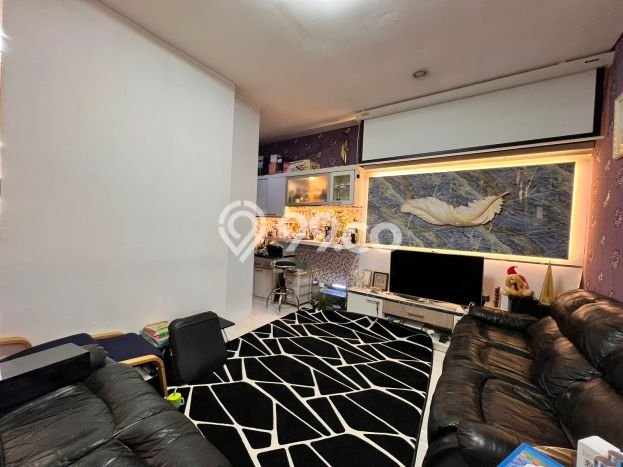 Rumah Elit LB 240m2 Siap Huni Desain Elegan di Cibubur, Jakarta Timur Rumah Elit LB 240m2 Siap Huni Desain Elegan di Cibubur, Jakarta Timur