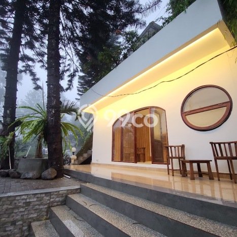 Miliki sekarang Vila Kawasan , Ukuran 1004m2m², Dekat ke transportasi Miliki sekarang Vila Kawasan , Ukuran 1004m2m², Dekat ke transportasi