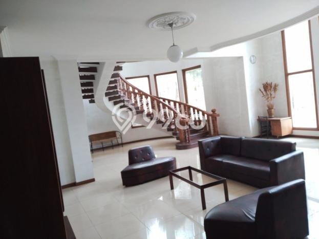 For Sale Rumah Mewah Exclusive di Coblong, Bandung For Sale Rumah Mewah Exclusive di Coblong, Bandung