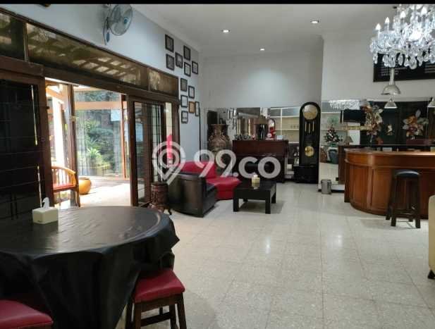 Komersial Bagus Dijual LB 317m2 Lokasi Strategis Bandung Area Cocok untuk Bisnis Komersial Bagus Dijual LB 317m2 Lokasi Strategis Bandung Area Cocok untuk Bisnis