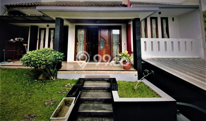 Dijual Rumah Luas Elegan Dengan View Eksklusif di Bandung Kota, Bandung Dijual Rumah Luas Elegan Dengan View Eksklusif di Bandung Kota, Bandung