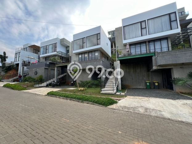 Jual Rumah Luas Megah Dengan View Cantik di Dago Pakar, Bandung Jual Rumah Luas Megah Dengan View Cantik di Dago Pakar, Bandung