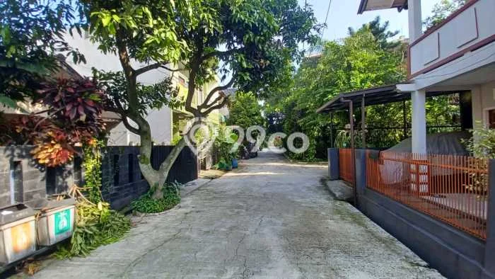 Dijual Cepat Rumah Bagus Siap Huni LB 140m2 di Batununggal, Bandung Dijual Cepat Rumah Bagus Siap Huni LB 140m2 di Batununggal, Bandung