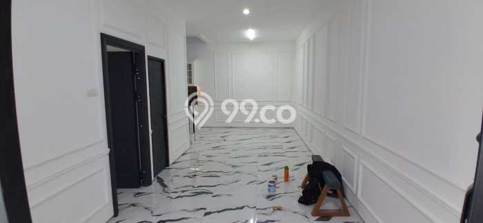 Rumah Luas Asri 4 KT Siap Pakai di BKR Bandung Rumah Luas Asri 4 KT Siap Pakai di BKR Bandung