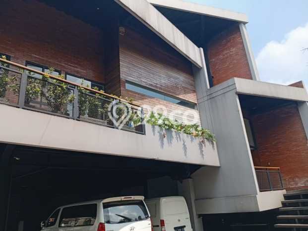Unit Komersial Dijual di Pasteur Bandung Luas Tanah 400m2, Luas Bangunan 950m2 Unit Komersial Dijual di Pasteur Bandung Luas Tanah 400m2, Luas Bangunan 950m2