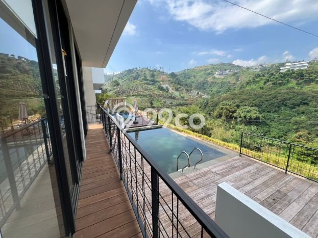 Jual Rumah Luas Megah Dengan View Cantik di Dago Pakar, Bandung Jual Rumah Luas Megah Dengan View Cantik di Dago Pakar, Bandung