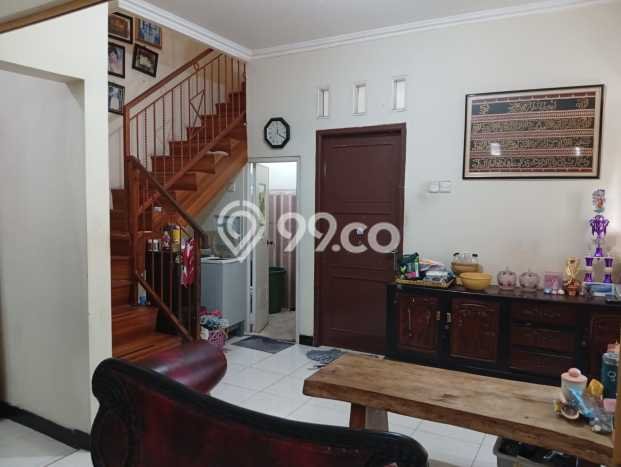Dijual Rumah 3 Kamar Lokasi Ideal Bagus dan Strategis di Beji Dijual Rumah 3 Kamar Lokasi Ideal Bagus dan Strategis di Beji
