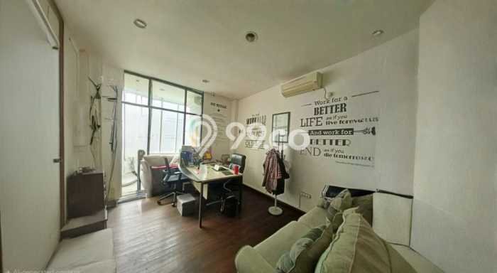 Unit Kantor Dijual di Pancoran Jakarta Selatan Luas Bangunan 400m2 Unit Kantor Dijual di Pancoran Jakarta Selatan Luas Bangunan 400m2