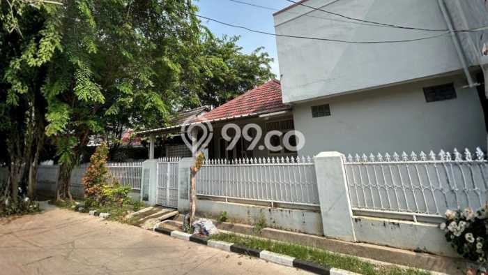 Ready to Use! Premium House LT 310m2 Desain Elegan di Jati Asih Ready to Use! Premium House LT 310m2 Desain Elegan di Jati Asih