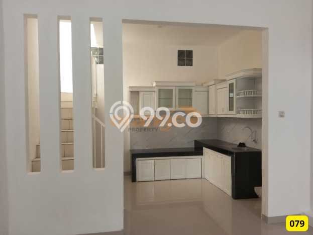Rumah Modern 3 KT di Kota Wisata Jakarta Timur Unfurnished Rumah Modern 3 KT di Kota Wisata Jakarta Timur Unfurnished
