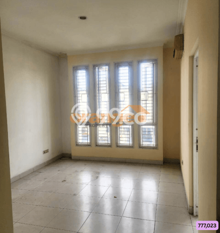Rumah Elit Modern Tanpa Renovasi di Kota Wisata Jakarta Timur Rumah Elit Modern Tanpa Renovasi di Kota Wisata Jakarta Timur
