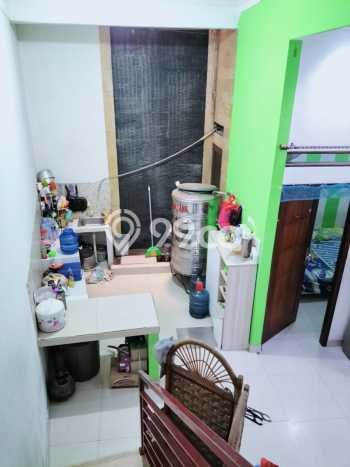 Dijual Rumah 5 Kamar Lokasi Ideal Nyaman dan Strategis di Kemayoran Dijual Rumah 5 Kamar Lokasi Ideal Nyaman dan Strategis di Kemayoran