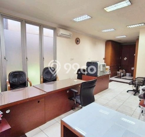 Kantor Bagus Dijual LB 1200m2 Lokasi Strategis Jakarta Selatan Area Cocok untuk Berbisnis Kantor Bagus Dijual LB 1200m2 Lokasi Strategis Jakarta Selatan Area Cocok untuk Berbisnis