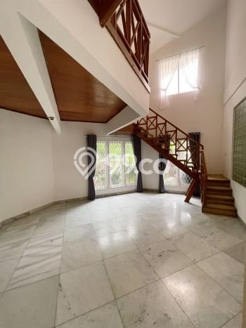 Dijual Rumah Premium dengan Fasilitas Sekitar Lengkap di Cinere, Depok Dijual Rumah Premium dengan Fasilitas Sekitar Lengkap di Cinere, Depok