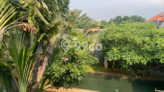 Dijual Rumah Mewah Exclusive di Cilandak, Jakarta Selatan Dijual Rumah Mewah Exclusive di Cilandak, Jakarta Selatan