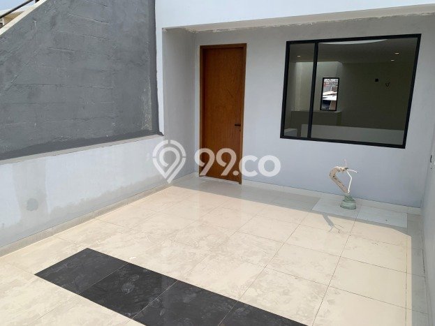 Rumah Elit Modern Tanpa Renovasi di Muara Karang Jakarta Utara Rumah Elit Modern Tanpa Renovasi di Muara Karang Jakarta Utara