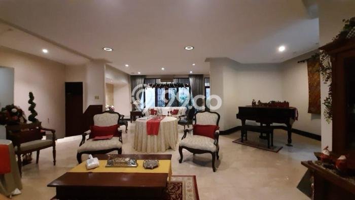 Hunian Luxury di Jakarta Timur Strategis Kondisi Terawat Hunian Luxury di Jakarta Timur Strategis Kondisi Terawat