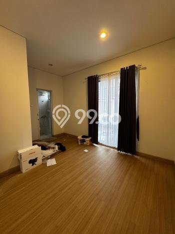 Rumah Minimalis 2 KT di Gading Serpong Tangerang Semi Furnished Rumah Minimalis 2 KT di Gading Serpong Tangerang Semi Furnished