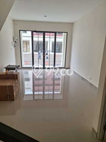 Ruko Dijual di Tangerang LT 45m2 & LB 45m2 Lokasi Terbaik! Ruko Dijual di Tangerang LT 45m2 & LB 45m2 Lokasi Terbaik!