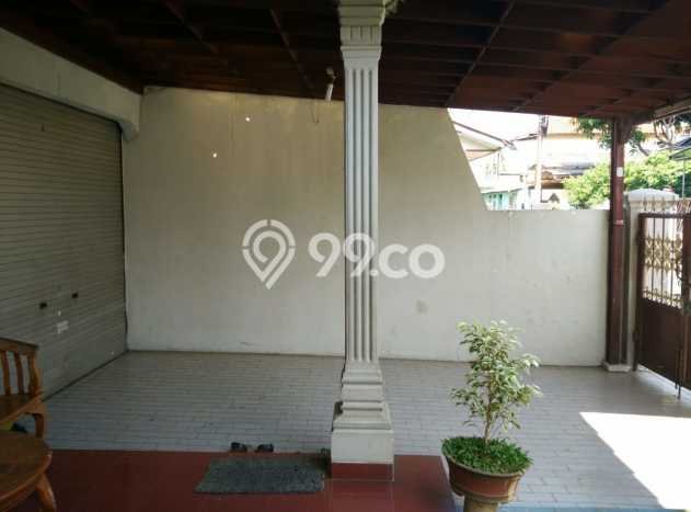 Rumah Mewah Siap Huni LT 200m2 di Kebayoran Lama, Jakarta Selatan Rumah Mewah Siap Huni LT 200m2 di Kebayoran Lama, Jakarta Selatan